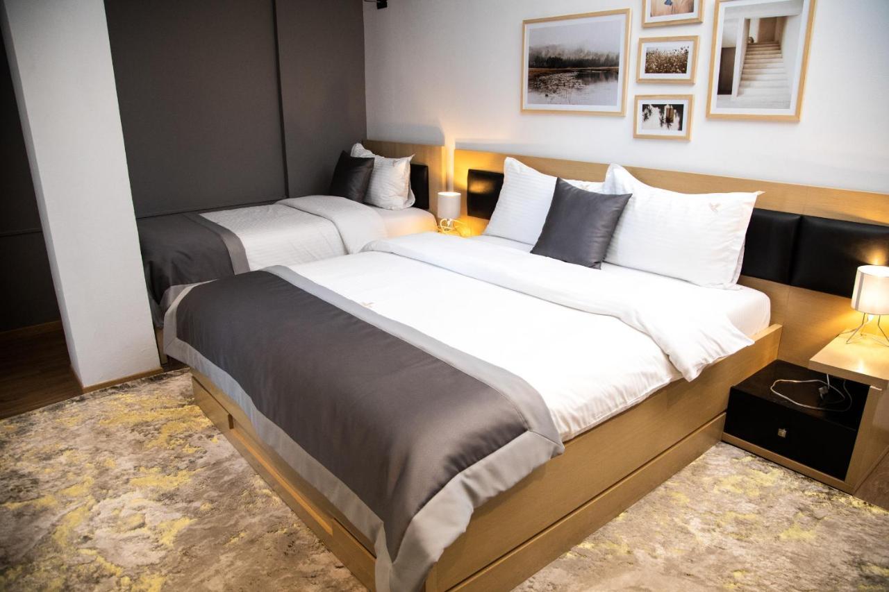 טיראנה Triss Hotel מראה חיצוני תמונה
